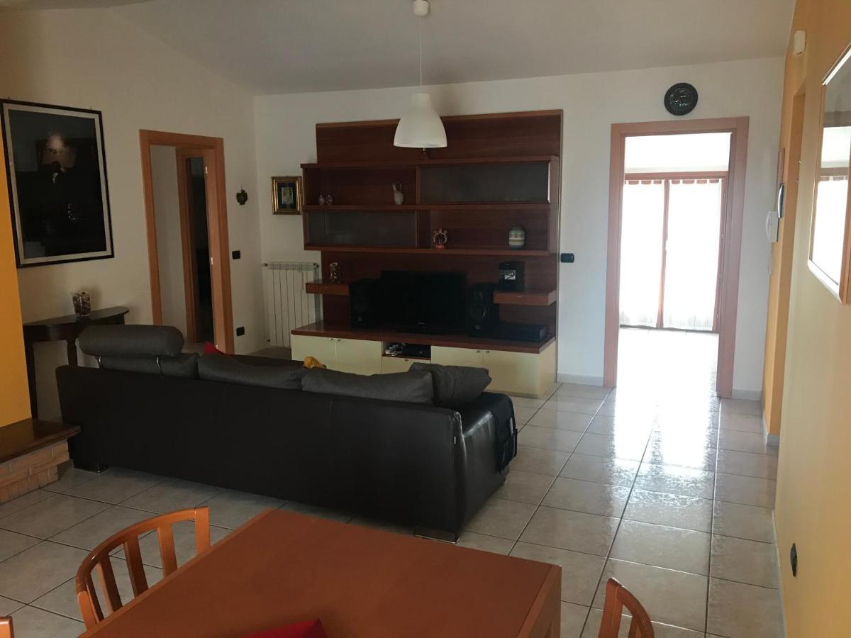 شقة Residenza D'Agnese Montesilvano Marina المظهر الخارجي الصورة